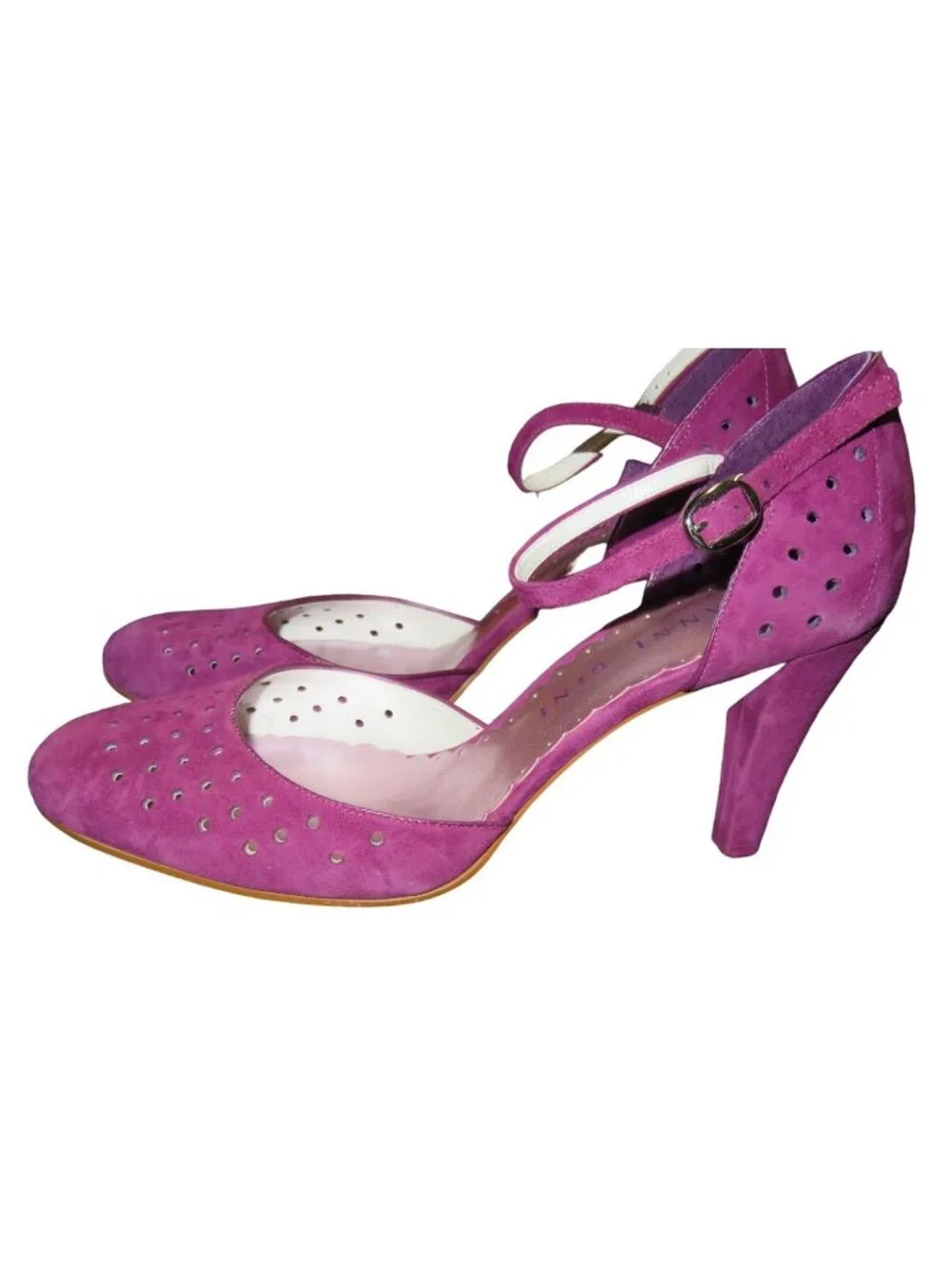Gianni Bini Loren Amethyst Purple Italian Suede Leather Laser Cut Pumps Heels 8